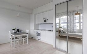 Beautiful Modern City Apartment